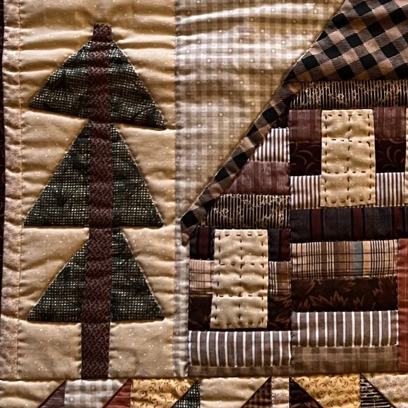 Hand Stitched Cabin-in-the-Woods Folk Art Patchwork Quilt Wall Hanging Handmade - Picture 2 of 13